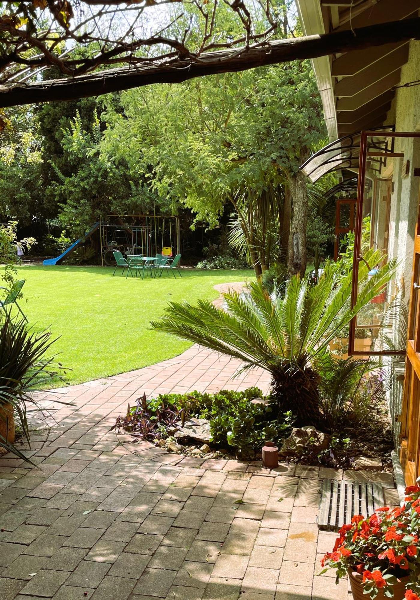 Celtis Lane Guest House Boksburg Eksteriør billede