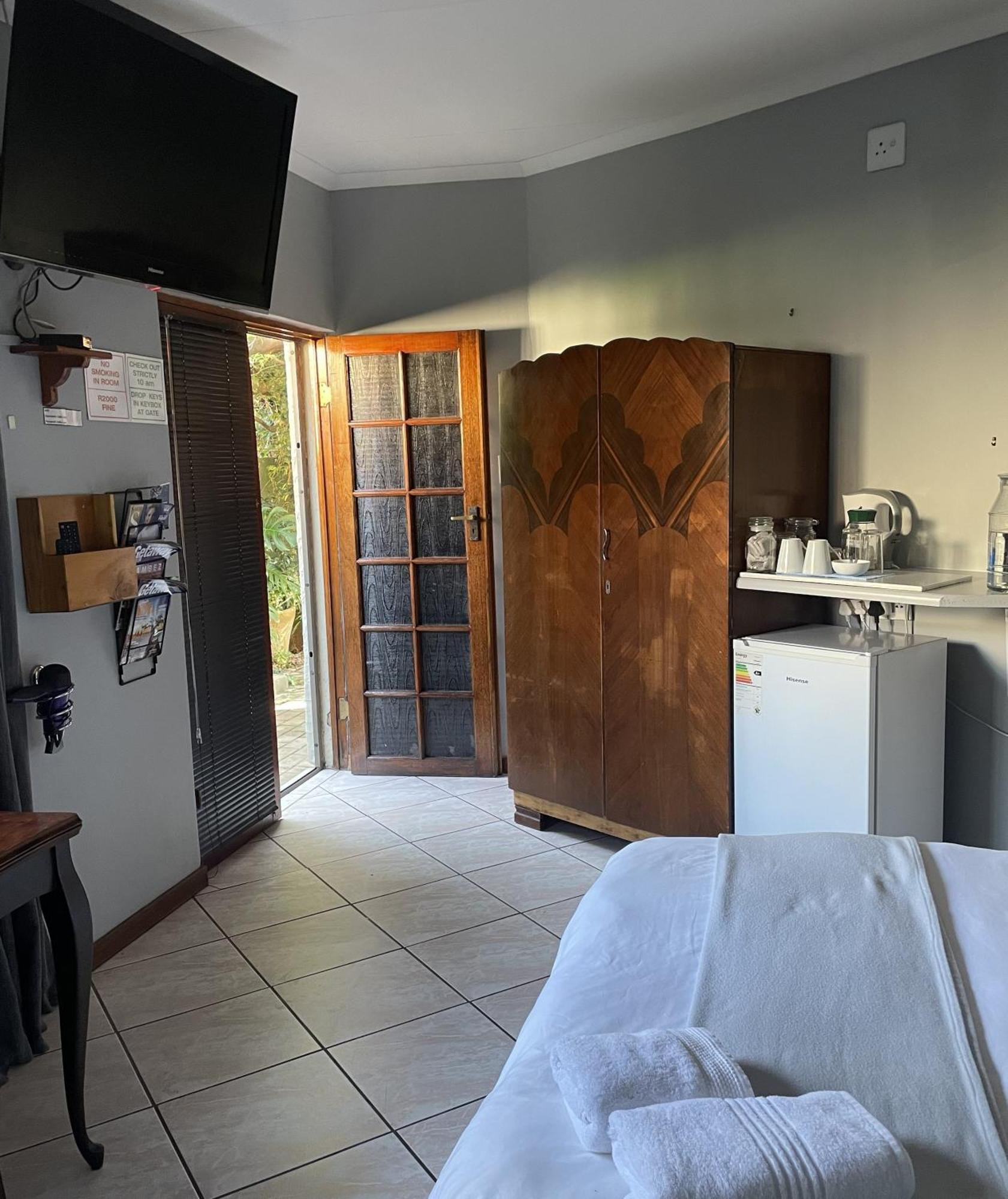 Celtis Lane Guest House Boksburg Eksteriør billede