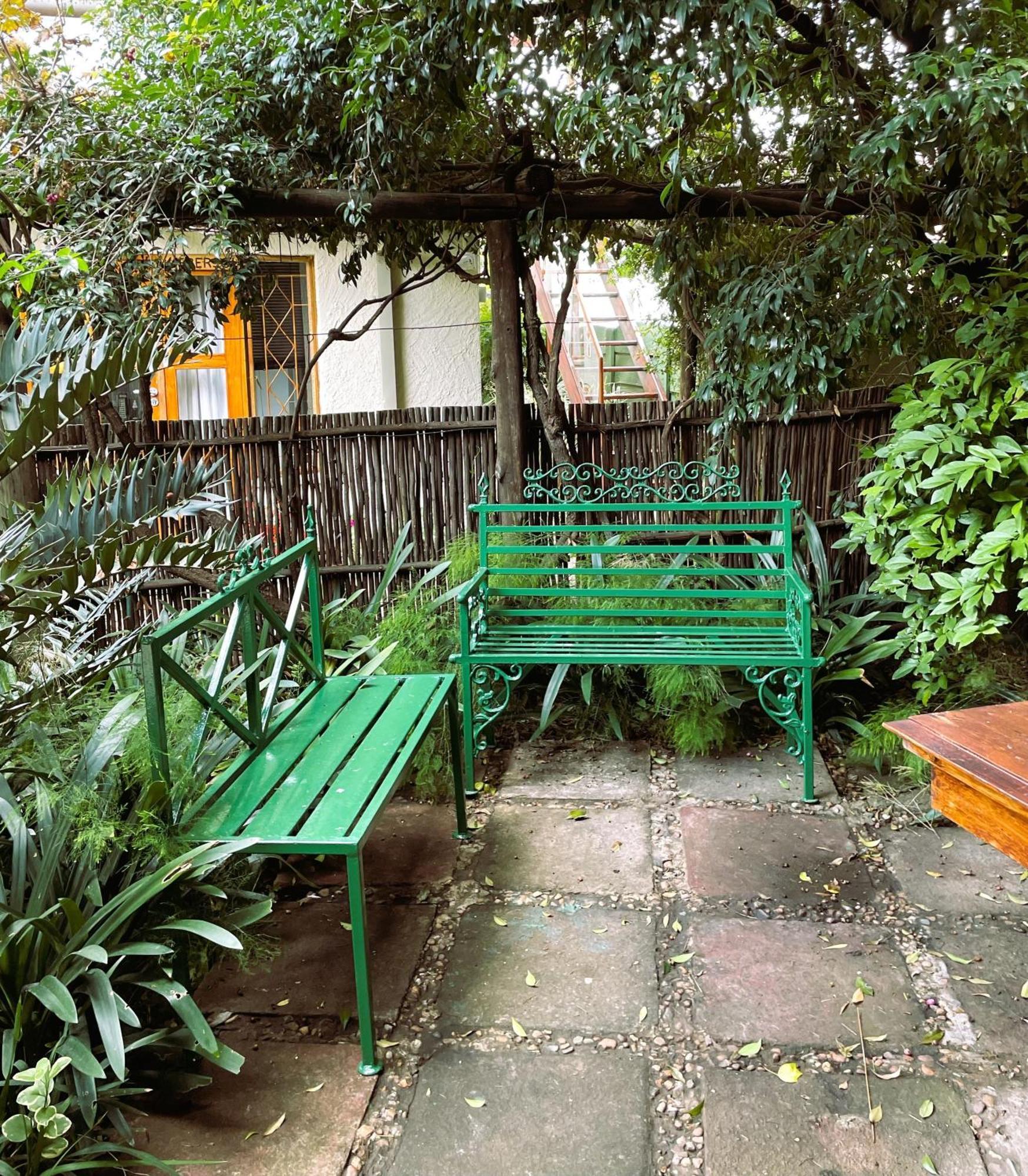 Celtis Lane Guest House Boksburg Eksteriør billede