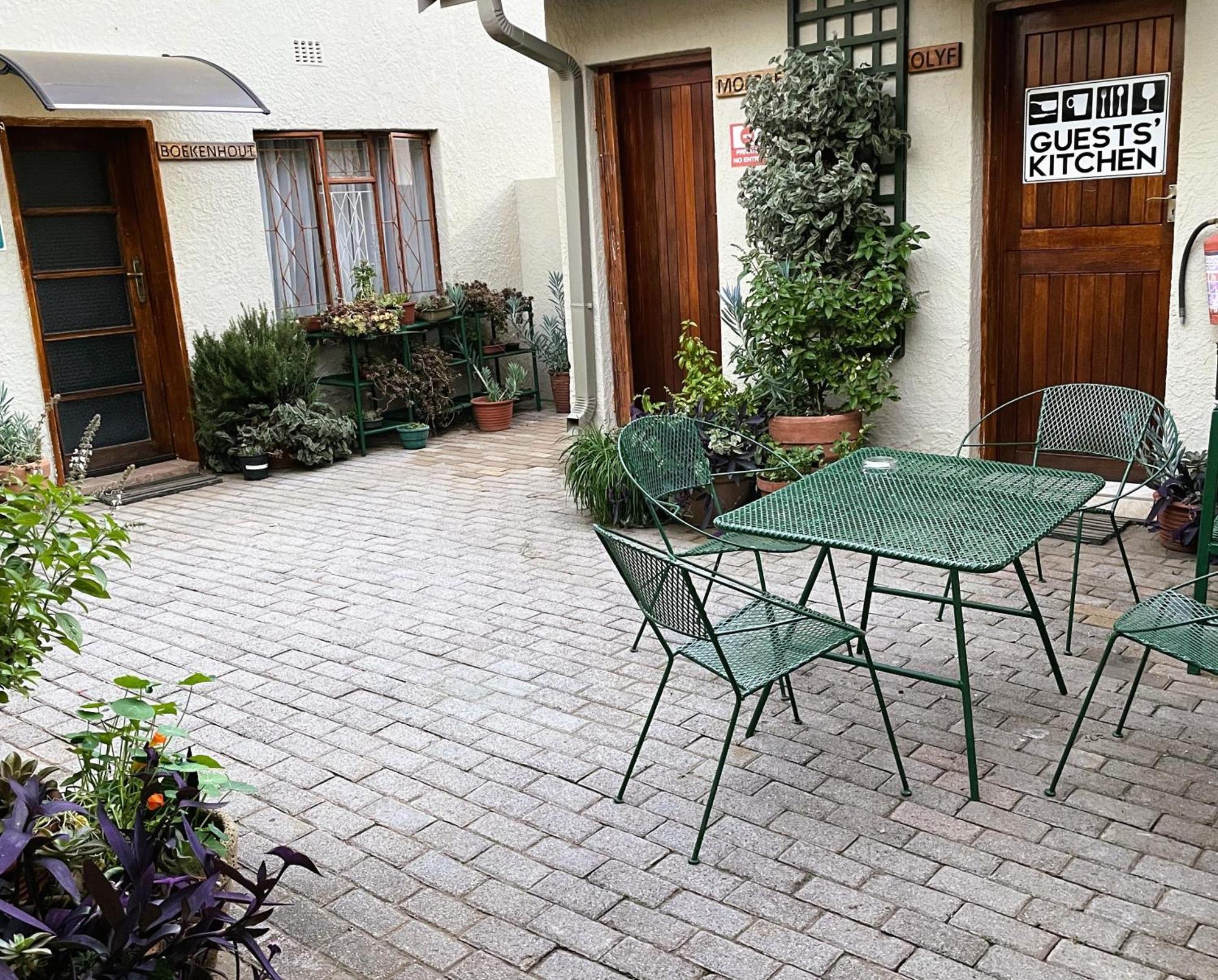 Celtis Lane Guest House Boksburg Eksteriør billede