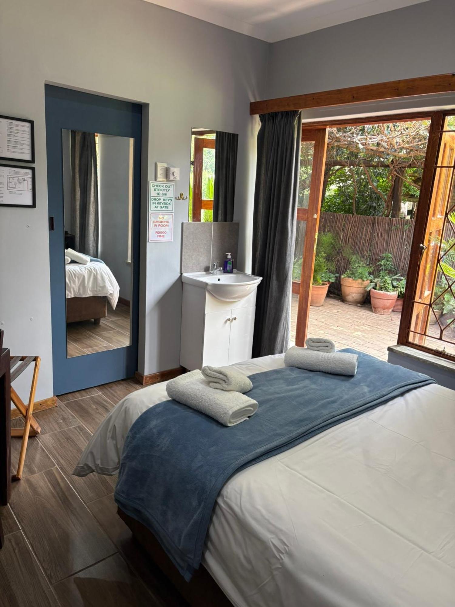 Celtis Lane Guest House Boksburg Eksteriør billede
