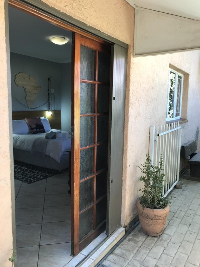 Celtis Lane Guest House Boksburg Eksteriør billede