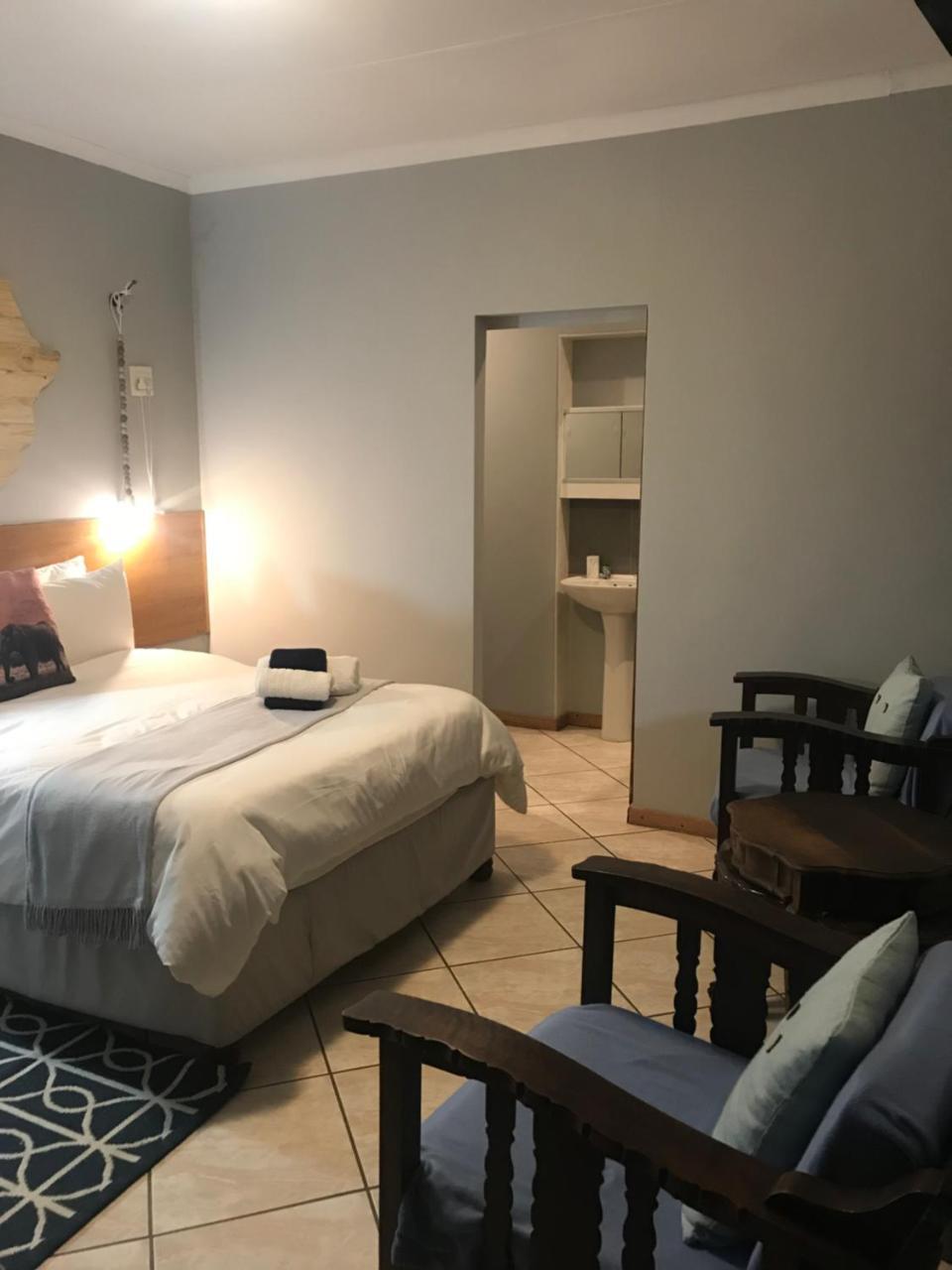 Celtis Lane Guest House Boksburg Eksteriør billede